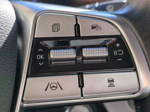 Used 2024 Kia Telluride S w/ S Sunroof Package image 16