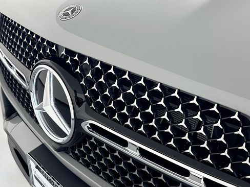 New 2026 Mercedes-Benz GLE 580 4MATIC image 12