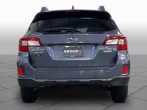 Used 2016 Subaru Outback 2.5i Premium AWD/4WD image 5
