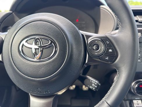 Used 2025 Toyota GR86 Premium w/ Performance Package RWD image 14
