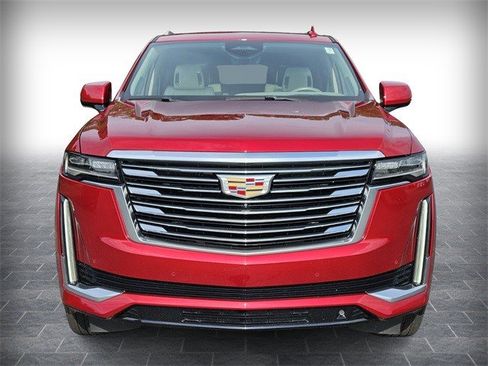 Certified 2023 Cadillac Escalade Premium Luxury Platinum w/ Heavy-Duty Trailer Package image 12