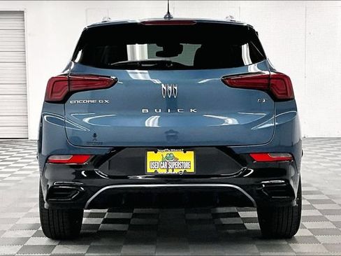 Used 2024 Buick Encore GX Sport Touring FWD image 5
