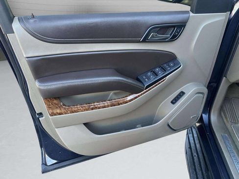 Used 2017 Chevrolet Tahoe Premier image 16