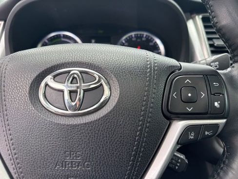 Used 2017 Toyota Highlander Limited Platinum w/ Protection Package #3 AWD/4WD image 40