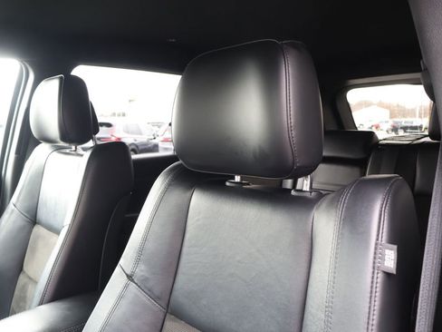 Used 2019 Jeep Grand Cherokee Altitude image 30