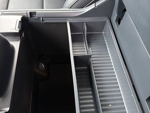 New 2026 Ford Expedition Platinum w/ Stealth Appearance Package image 20