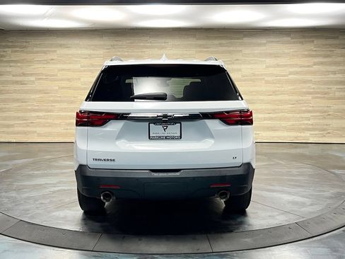 Used 2023 Chevrolet Traverse LT FWD image 21
