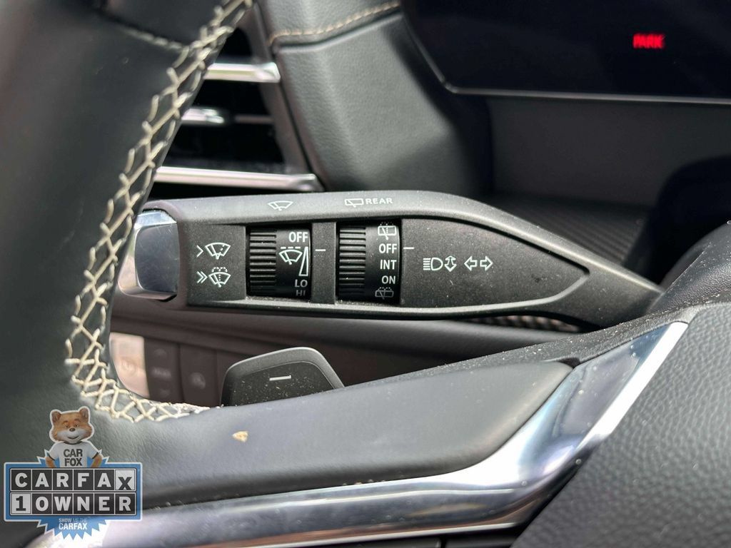 Used 2026 Chevrolet Traverse High Country w/ LPO, Floor Liner Package FWD image 24
