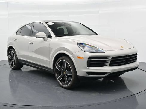 Certified 2023 Porsche Cayenne S Platinum AWD/4WD image 9