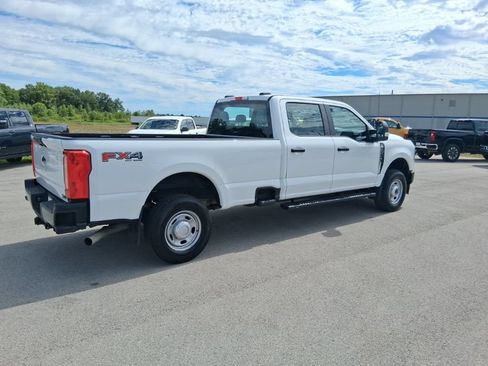 Used 2024 Ford F250 XL w/ FX4 Off-Road Package AWD/4WD image 6