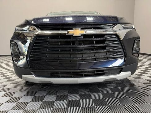 Used 2020 Chevrolet Blazer LT FWD image 3