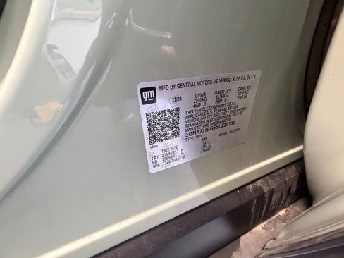 Used 2025 Chevrolet Equinox LT w/ Convenience Package II FWD image 55