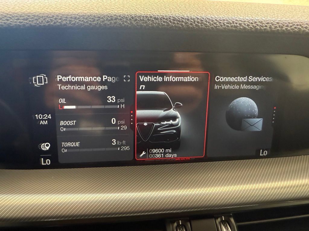 New 2025 Alfa Romeo Stelvio Sprint w/ Convenience Package AWD/4WD image 46