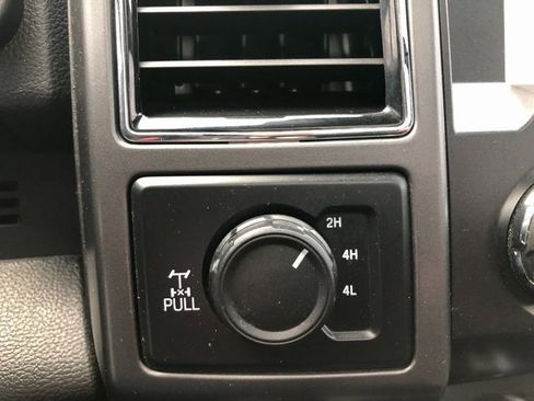 Used 2019 Ford F150 XLT w/ Equipment Group 302A Luxury image 7