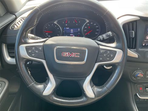 Used 2020 GMC Terrain SLE w/ Driver Convenience Package image 16