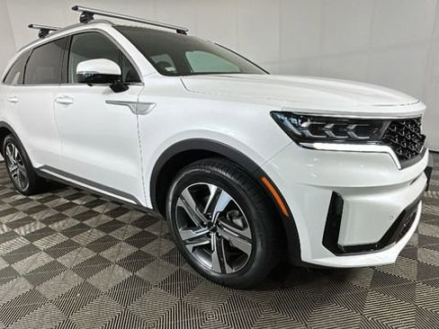 Used 2023 Kia Sorento SX Prestige AWD/4WD image 2