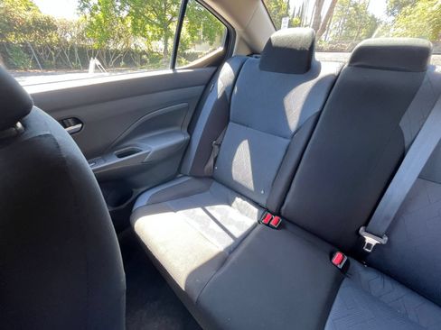 Used 2025 Nissan Versa SV FWD image 37