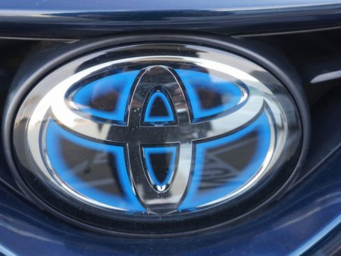 Used 2021 Toyota Camry SE w/ Audio Upgrade Package image 30