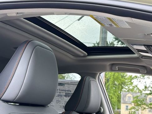 New 2026 Subaru Crosstrek 2.5i Limited AWD/4WD image 8