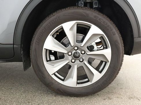 Used 2024 Ford Escape Platinum image 7