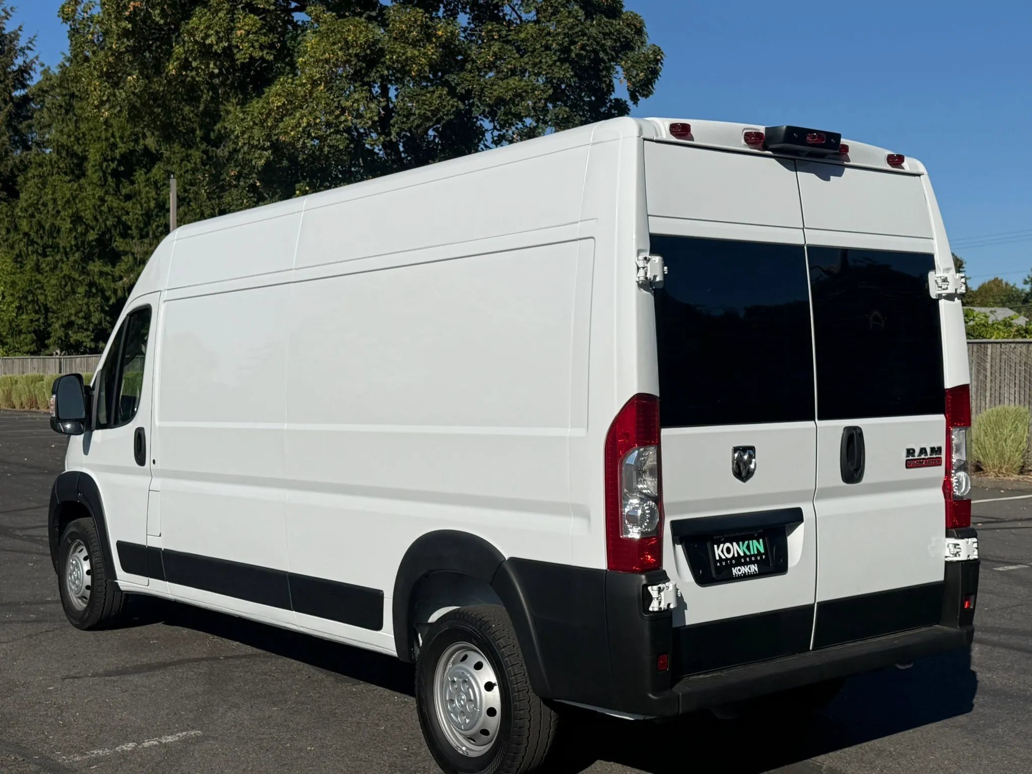 Used 2021 RAM ProMaster 2500 FWD image 4