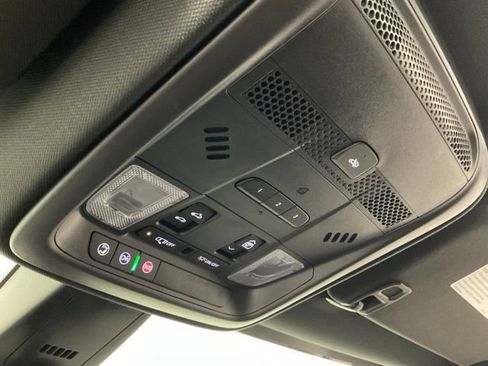 Used 2026 Cadillac XT5 Sportv w/ LPO, Floor Liner Package AWD/4WD image 22
