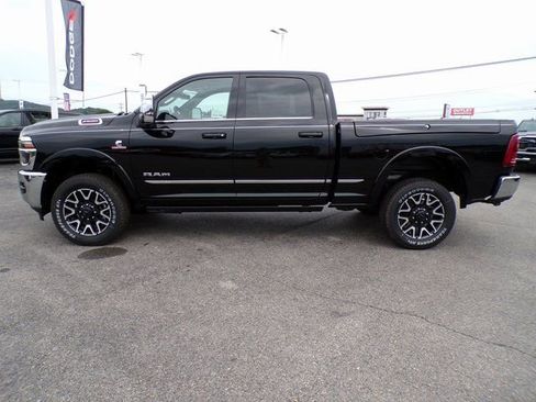 New 2026 RAM 2500 Limited image 2