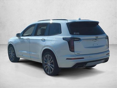 Used 2020 Cadillac XT6 Sport w/ Platinum Package image 7