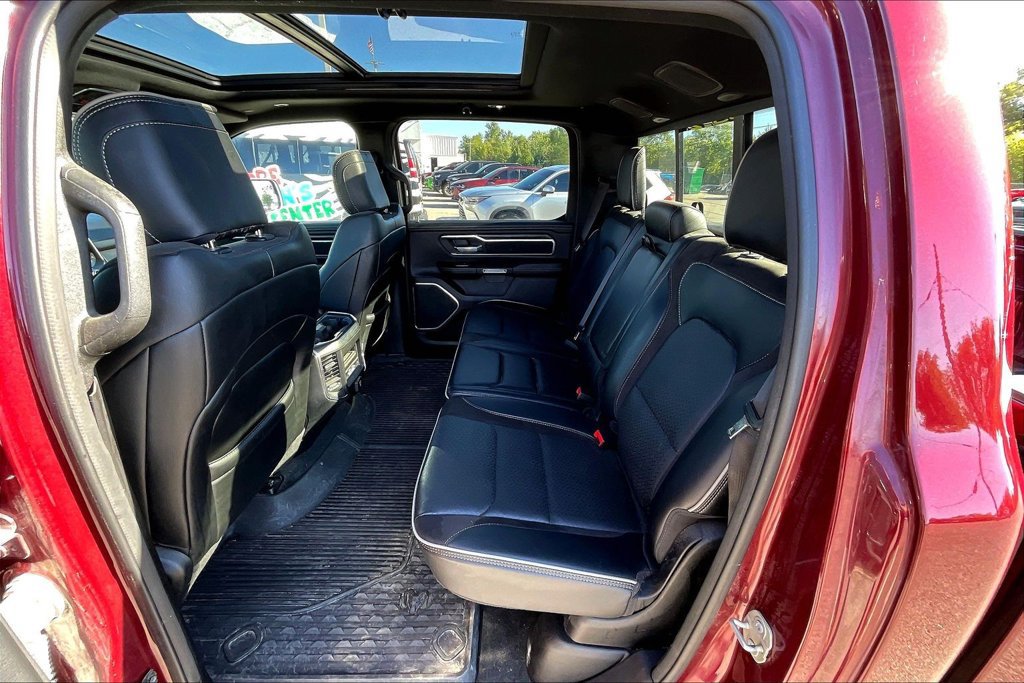 Used 2024 RAM 1500 Laramie AWD/4WD image 6