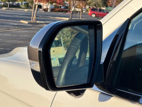 Used 2023 Ford Expedition King Ranch image 56