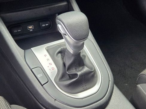 Used 2023 Kia Forte LXS image 26