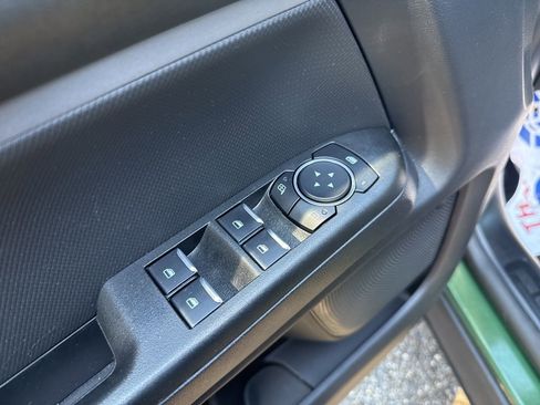 Used 2025 Ford Bronco Sport Badlands image 11