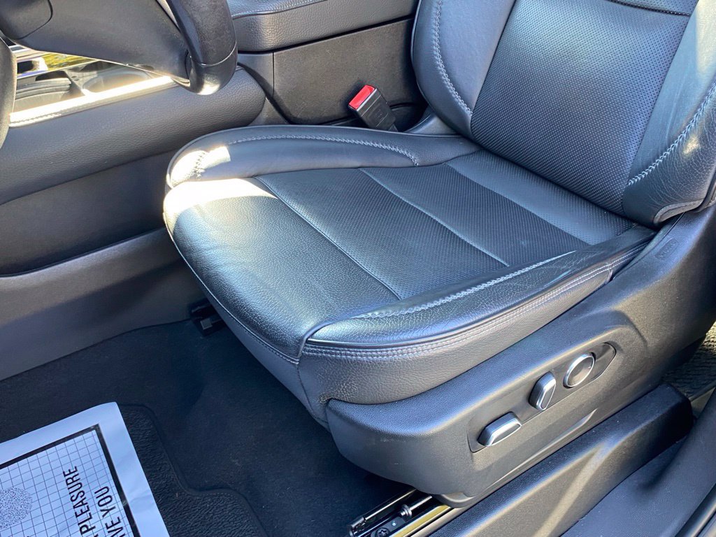 Used 2021 GMC Yukon Denali w/ Denali Premium Package AWD/4WD image 25