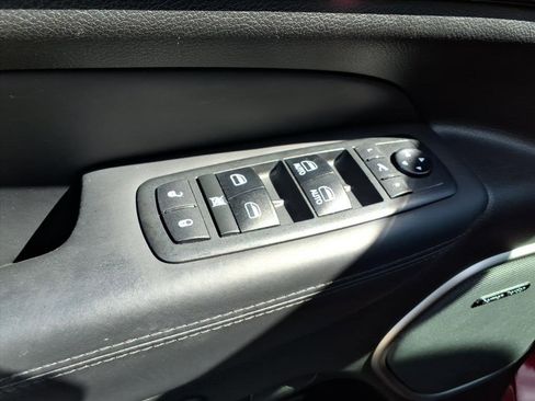 Used 2018 Jeep Grand Cherokee High Altitude image 12