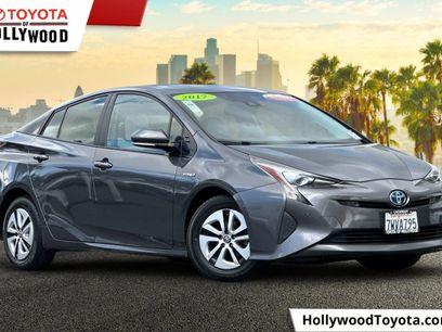 Certified 2017 Toyota Prius Four w/ Premium Convenience Package