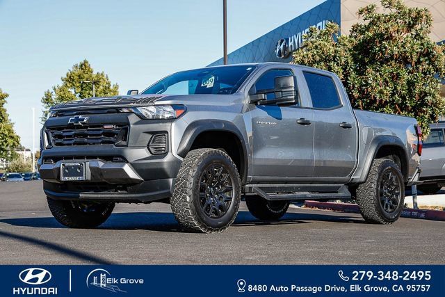 Used 2026 Chevrolet Colorado Trail Boss AWD/4WD image 1