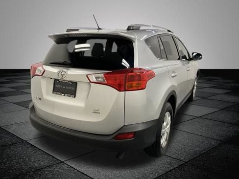 Used 2013 Toyota RAV4 LE AWD/4WD image 7