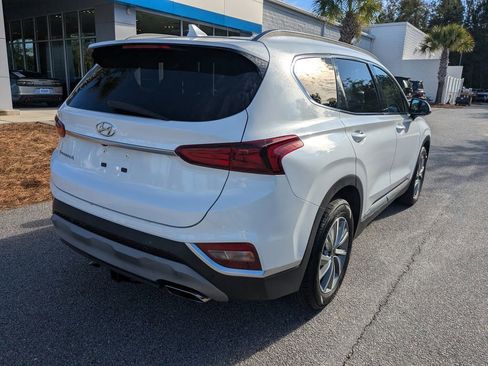 Used 2020 Hyundai Santa Fe SEL w/ Convenience Package image 4