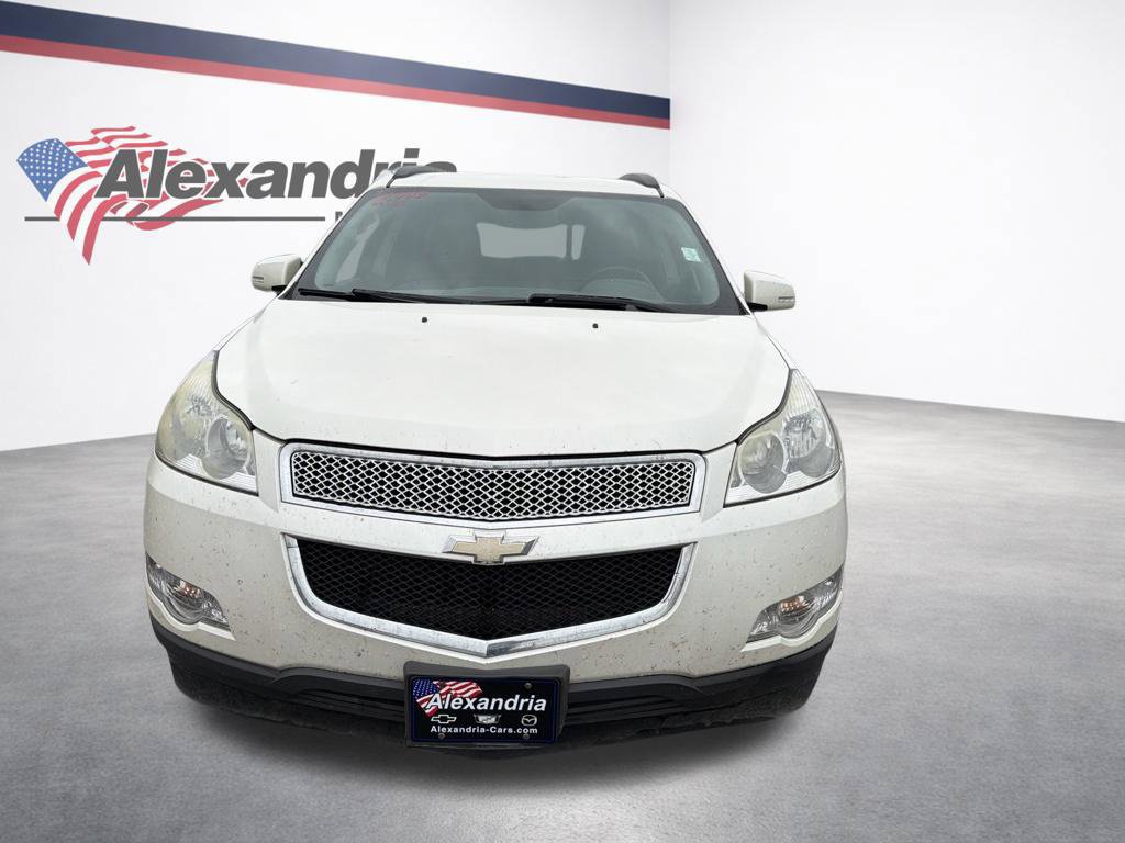 Used 2011 Chevrolet Traverse LT w/ Personal Connectivity Package FWD image 2