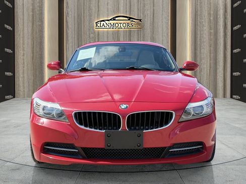 Used 2010 BMW Z4 sDrive30i w/ Premium Pkg image 10