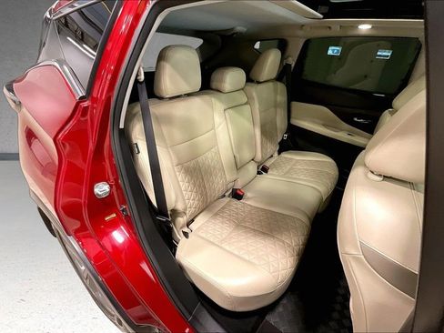 Used 2023 Nissan Murano Platinum w/ Cargo Package AWD/4WD image 25
