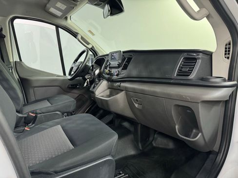 Used 2023 Ford Transit 250 Low Roof AWD w/ Exterior Upgrade Package image 19