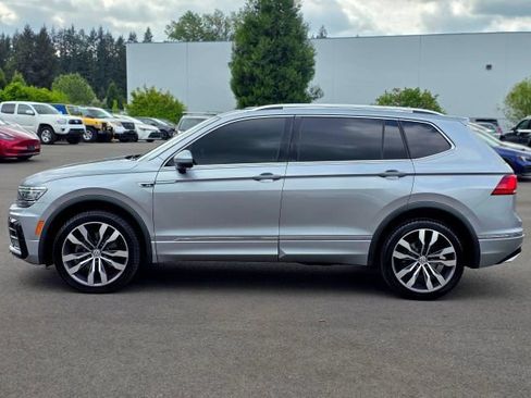 Used 2021 Volkswagen Tiguan SEL Premium R-Line AWD/4WD image 4