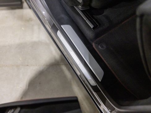 Used 2023 Lamborghini Urus Performante image 36