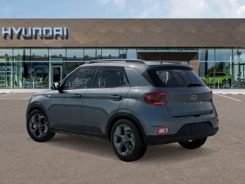 New 2026 Hyundai Venue SEL FWD image 5