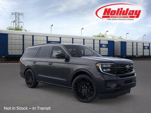 New 2026 Ford Expedition Platinum image 1