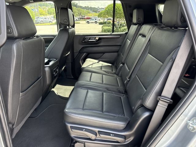 Used 2025 Chevrolet Tahoe Z71 AWD/4WD image 10