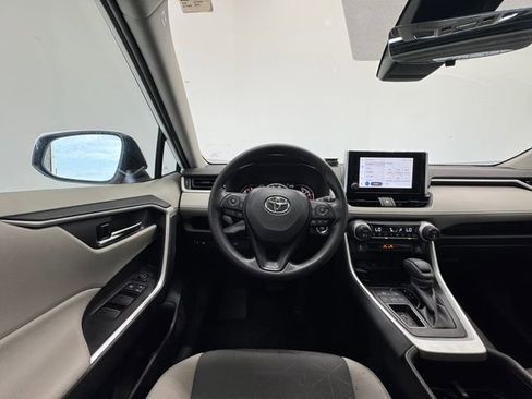 Used 2025 Toyota RAV4 XLE w/ Convenience Package image 21