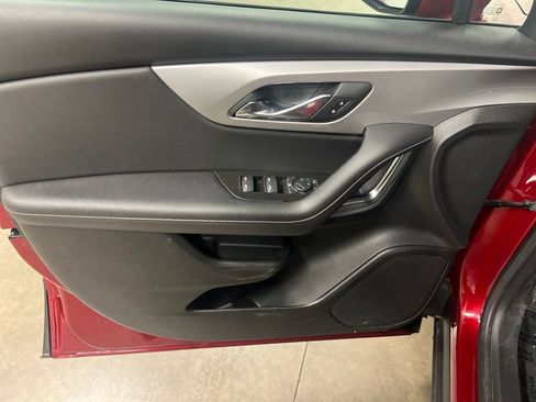 Certified 2025 Chevrolet Blazer LT image 14