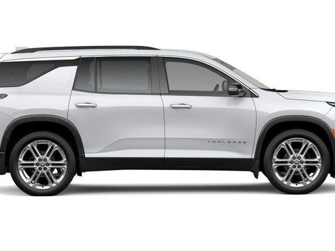 New 2026 Chevrolet Traverse LT w/ Driver Confidence Package image 27